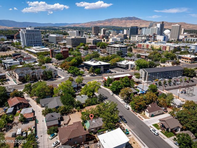 330 Stewart Street, Reno, NV 89502
