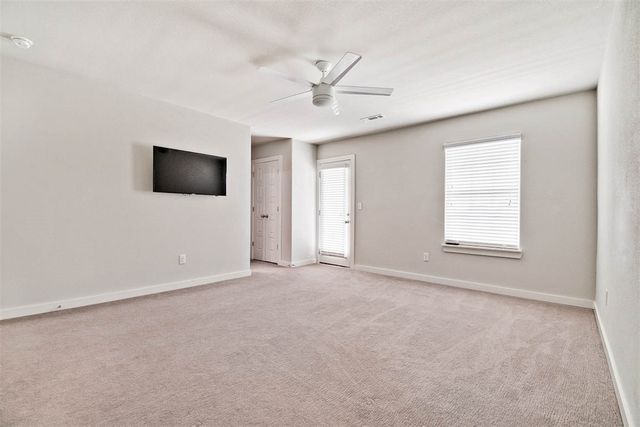 3917 SW Peachwood Drive, Bentonville, AR 72713