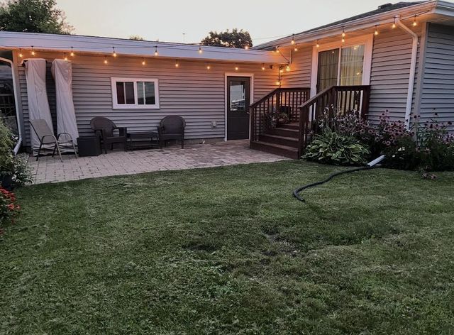 719 W 8TH AVENUE, Oshkosh, WI 54902