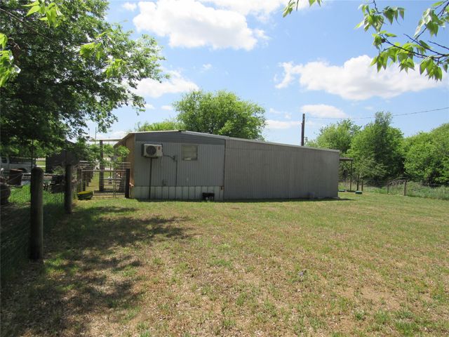 8927 Cartwright Drive, Cresson, TX 76035