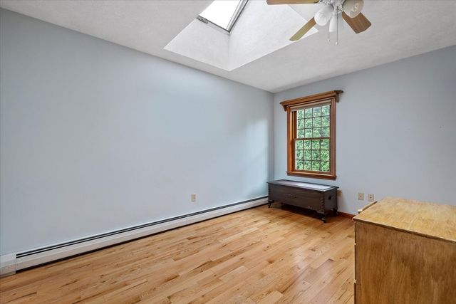 12 Rice Rd, Auburn, MA 01501