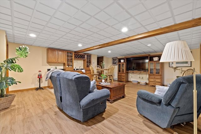 12 Rice Rd, Auburn, MA 01501