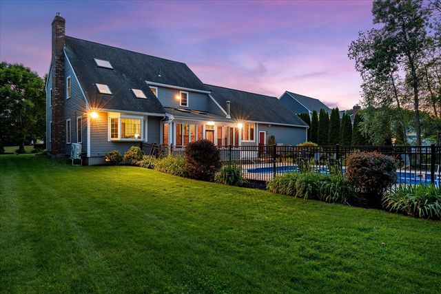12 Rice Rd, Auburn, MA 01501