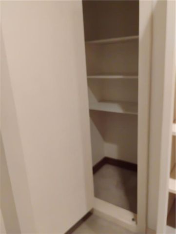 724 VILLAGE Drive, Girard, KS 66743