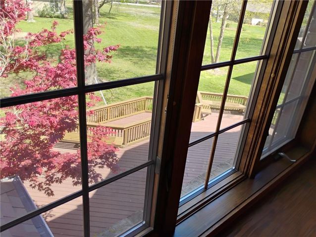 724 VILLAGE Drive, Girard, KS 66743