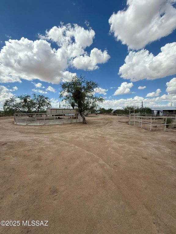 9290 S Avra Road, Tucson, AZ 85736