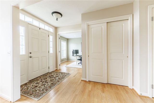 5199 Crescent Hill, Canandaigua Town, NY 14424
