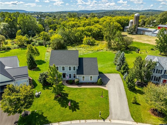 5199 Crescent Hill, Canandaigua Town, NY 14424
