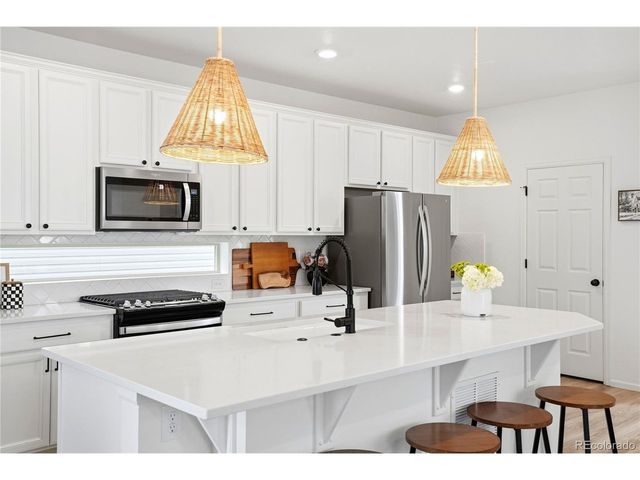 13536 E 101st Ave, Commerce City, CO 80022