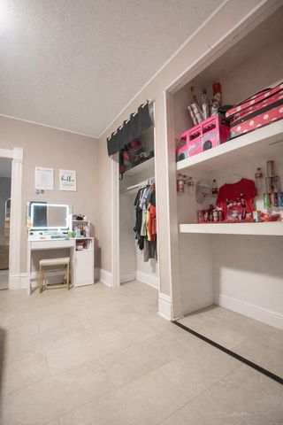 1502 S Galena Avenue, Dixon, IL 61021