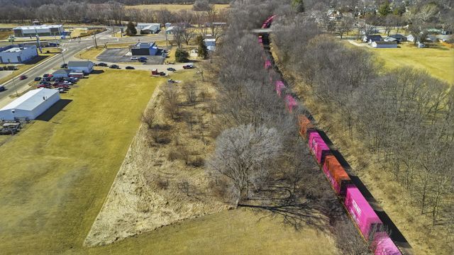 1502 S Galena Avenue, Dixon, IL 61021