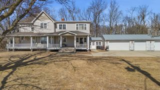 1502 S Galena Avenue, Dixon, IL 61021