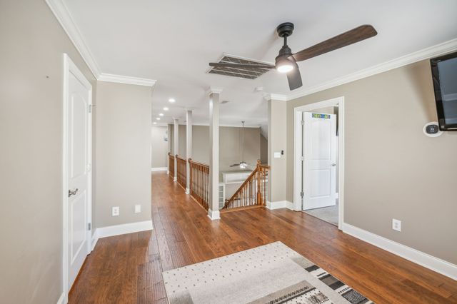 101 Cypress Point Dr, Winchester, TN 37398