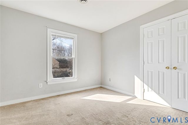 7403 River Pine Dr, Mechanicsville, VA 23111