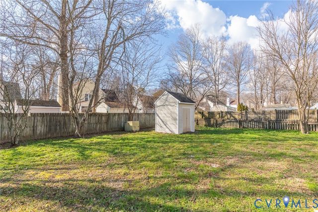 7403 River Pine Dr, Mechanicsville, VA 23111