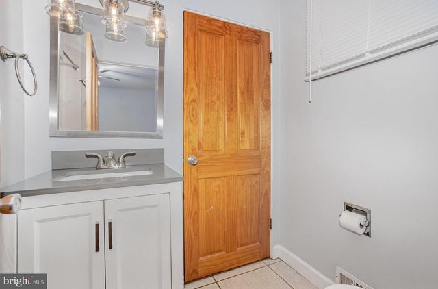 4606 S CLEARVIEW DR, Camp Hill, PA 17011