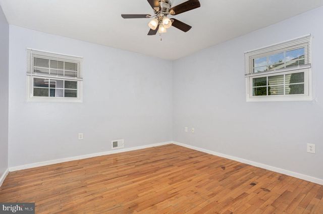 4606 S CLEARVIEW DR, Camp Hill, PA 17011