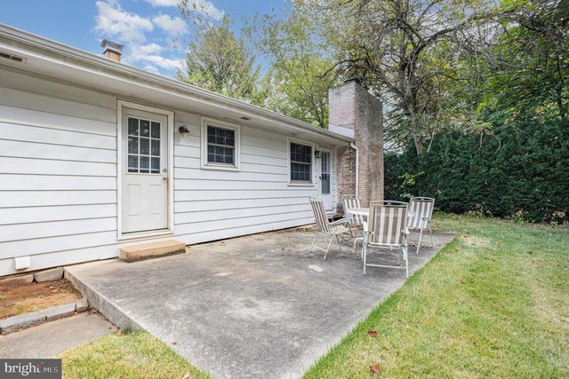 4606 S CLEARVIEW DR, Camp Hill, PA 17011