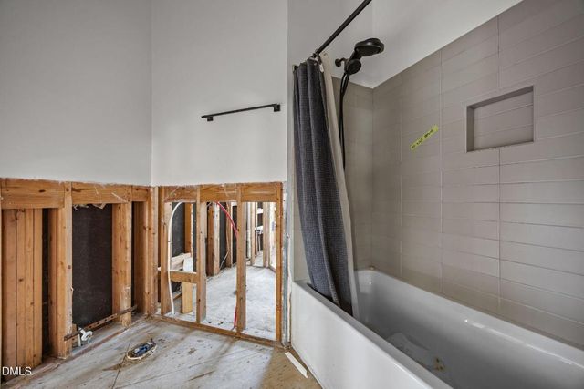 105 Riverbirch Point, Carrboro, NC 27510