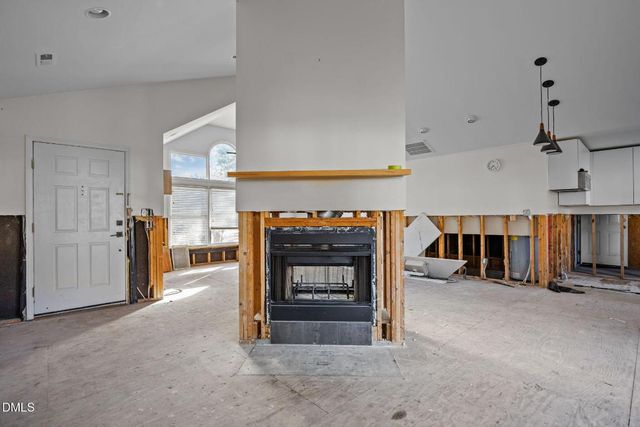 105 Riverbirch Point, Carrboro, NC 27510