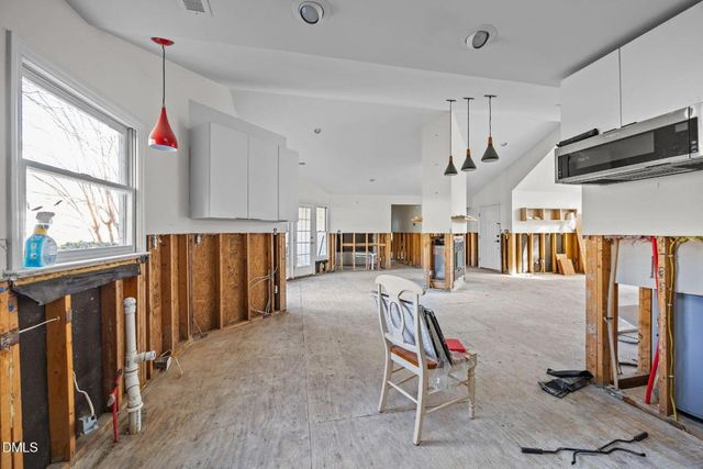 105 Riverbirch Point, Carrboro, NC 27510