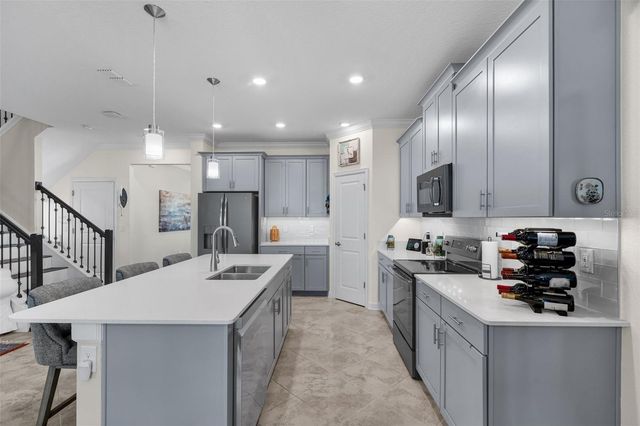 3462 SHALLOW COVE LANE, Clermont, FL 34711