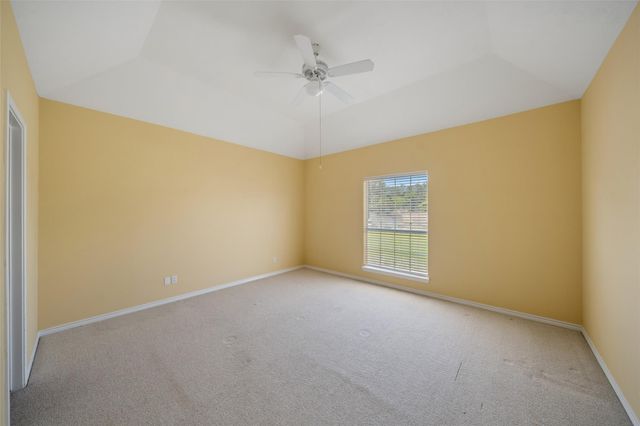 16 Regency Point, Conroe, TX 77356