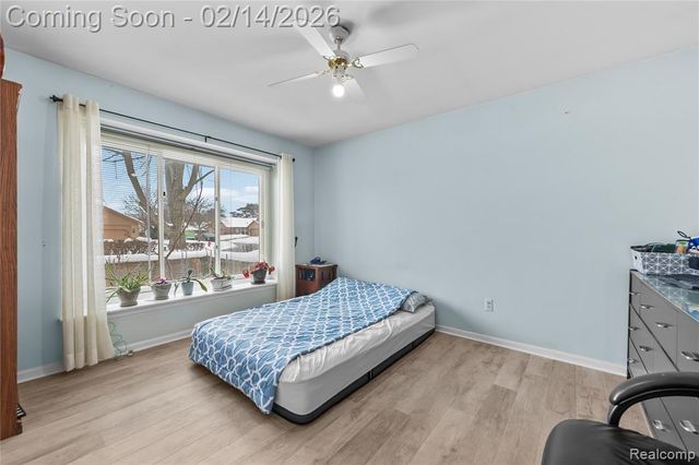 2162 London Bridge Drive, Rochester Hills, MI 48307