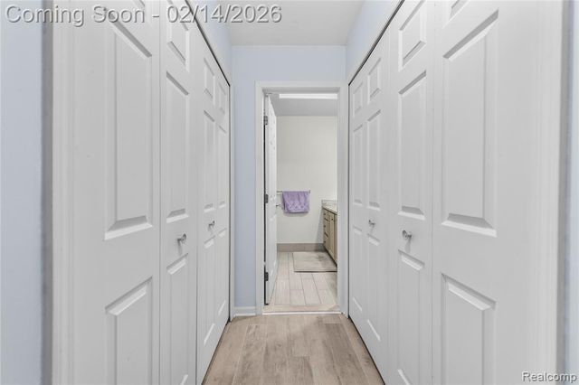 2162 London Bridge Drive, Rochester Hills, MI 48307