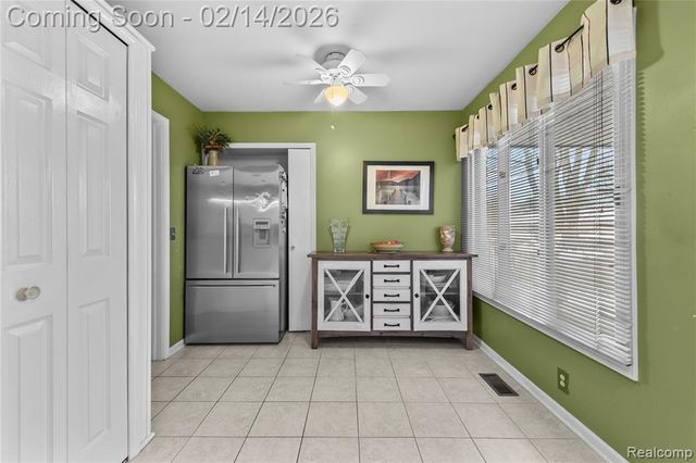 2162 London Bridge Drive, Rochester Hills, MI 48307