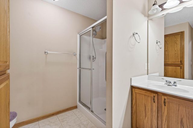 13760 Fenwick Circle, Eden Prairie, MN 55346