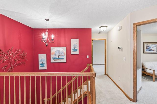 13760 Fenwick Circle, Eden Prairie, MN 55346