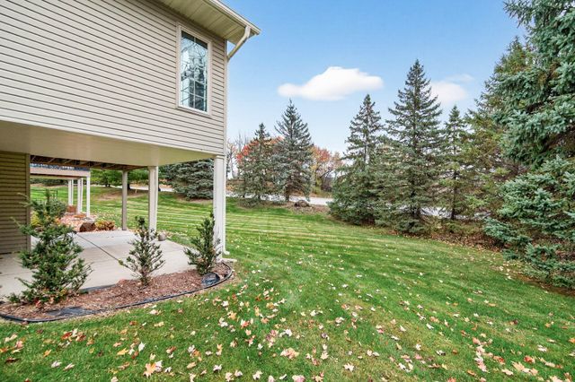13760 Fenwick Circle, Eden Prairie, MN 55346