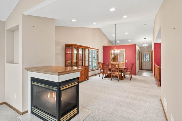 13760 Fenwick Circle, Eden Prairie, MN 55346
