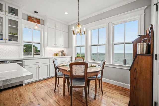 4522 Tharp Drive, Seabrook, TX 77586