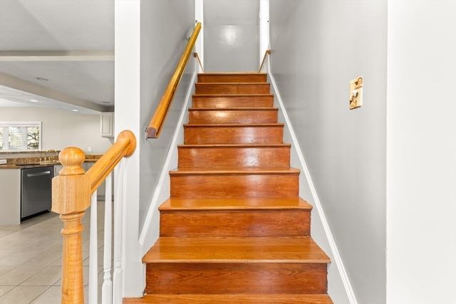 292 Prospect St, Stoughton, MA 02072