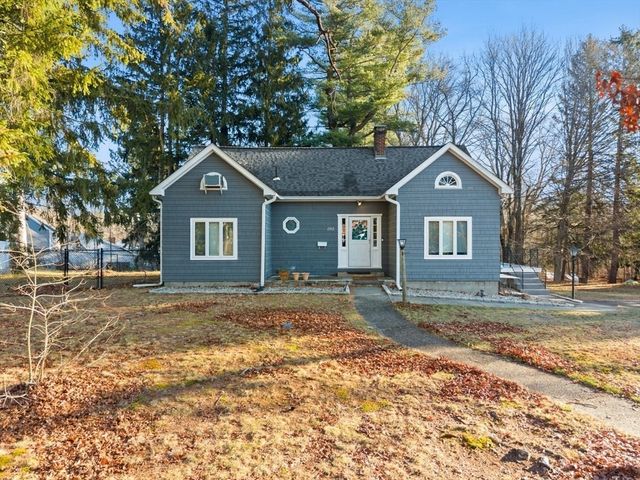 292 Prospect St, Stoughton, MA 02072