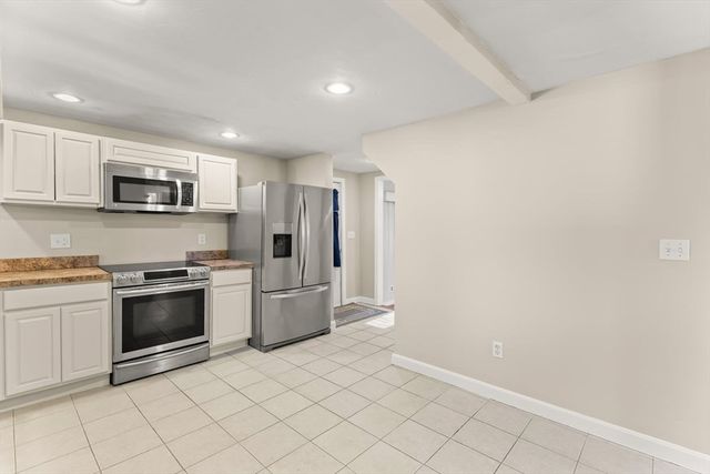 292 Prospect St, Stoughton, MA 02072