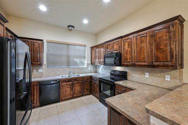 6336 Pinionpark Way, Fort Worth, TX 76179