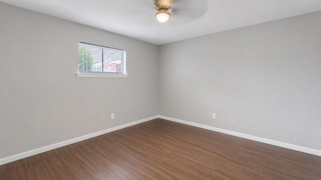 122 E Crosstimbers Street 52, Houston, TX 77022