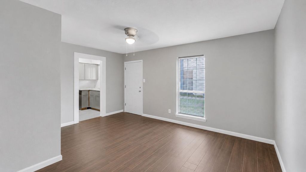 122 E Crosstimbers Street 52, Houston, TX 77022
