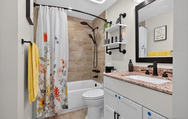 8 Duane Drive, Ronkonkoma, NY 11779