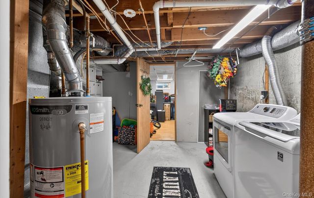 8 Duane Drive, Ronkonkoma, NY 11779