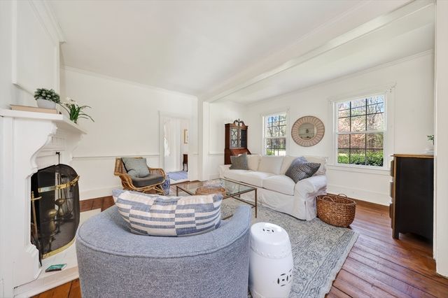 1154 Main St, Hingham, MA 02043