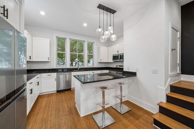 246 Rutledge Avenue, Charleston, SC 29403