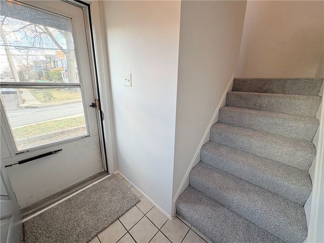 927 Vance Ave Unit A A, Coraopolis, PA 15108