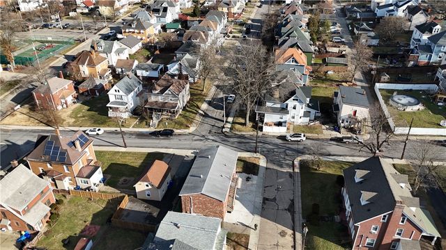 927 Vance Ave Unit A A, Coraopolis, PA 15108