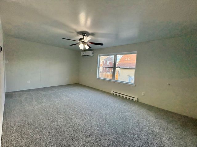 927 Vance Ave Unit A A, Coraopolis, PA 15108