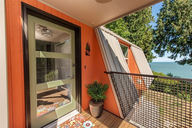 681 Bachelor Road, Sequim, WA 98382