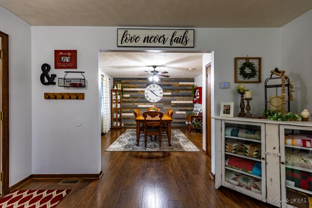 1104 Cedar Avenue, Cabool, MO 65689